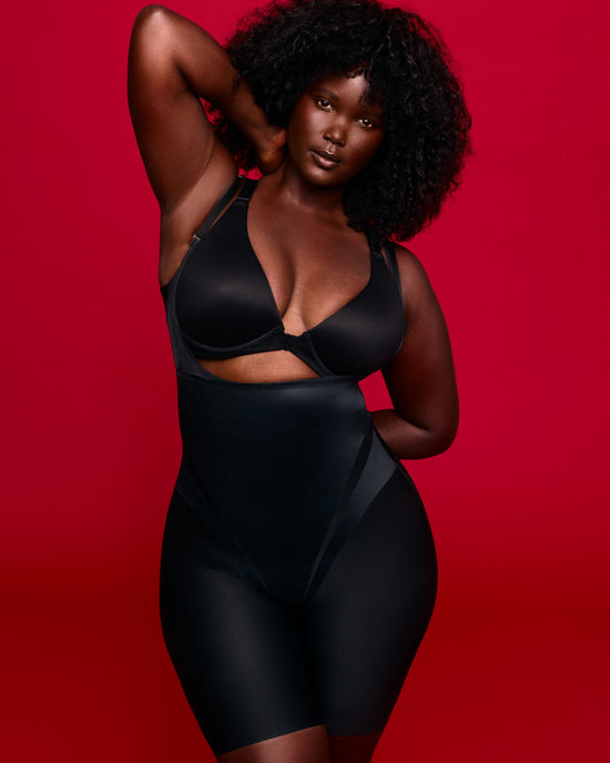 Why Every Woman Needs Shapewear in Her Wardrobe